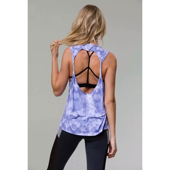 Onzie Tops - Onzie Hot Yoga Purple Tie Dye Twist Back Top M/L